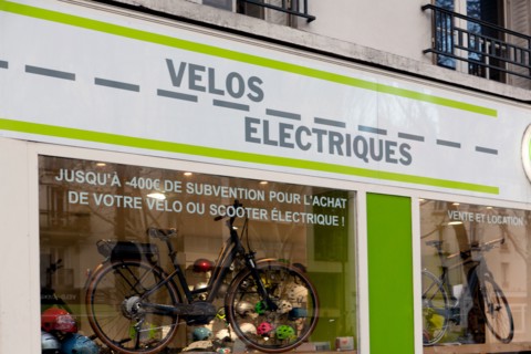 Paris, electric bikes shop, bicycles