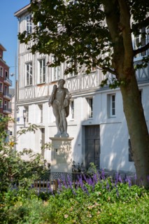 Rouen (Seine Maritime), place Henri IV
