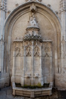 Rouen (Seine Maritime), fountain located rue de l'Hôpital