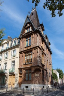 Rouen (Seine Maritime), place de la Rougemare