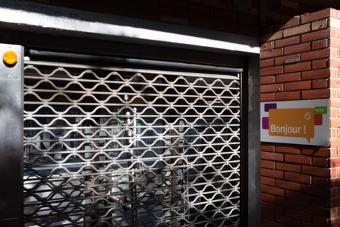 Paris, subway station closed on strike day