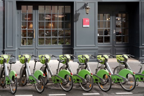 Paris, rue du Sommerard