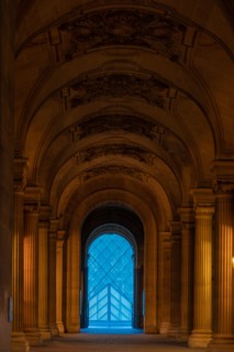 Paris, musée du Louvre fermé pour cause d’épidémie de coronavirus