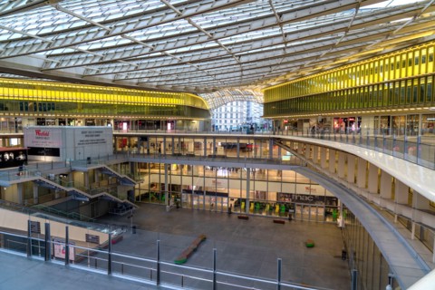Paris, la Canopée closed to prevent spread of coronavirus