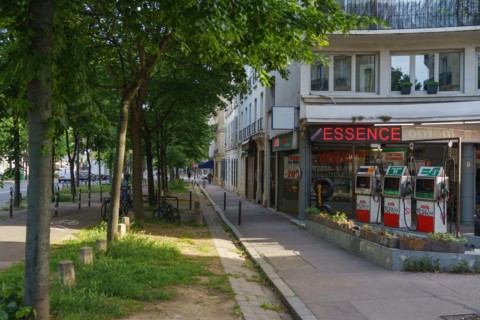 Paris starts re-opening from lockdown, May 2020