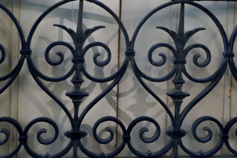 Paris starts re-opening from lockdown, May 2020