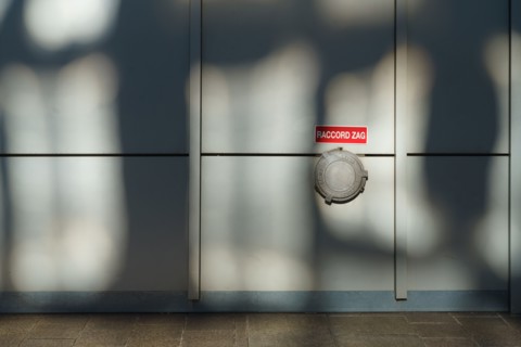 Paris starts re-opening from lockdown, May 2020