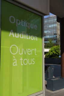 Paris starts re-opening from lockdown, May 2020
