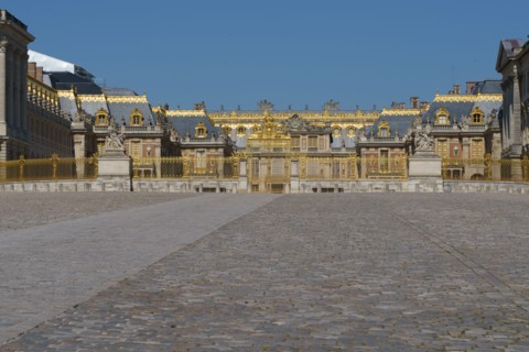 Le château de Versailles fermé à cause de l'épidémie de Covid-19
