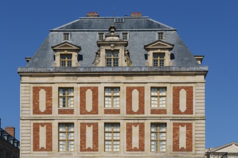 Le château de Versailles fermé à cause de l'épidémie de Covid-19