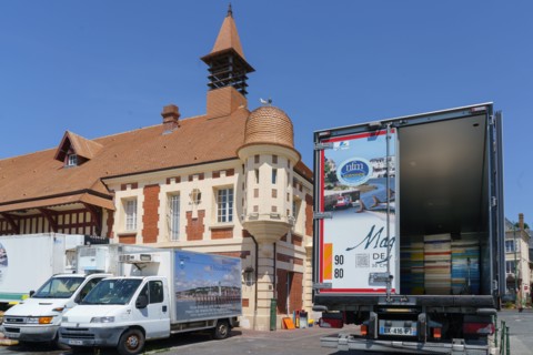 Trouville-sur-Mer, windscreen of a truck