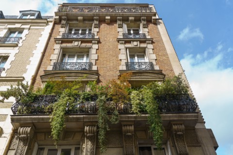 Paris, rue de l’Abbé Carton