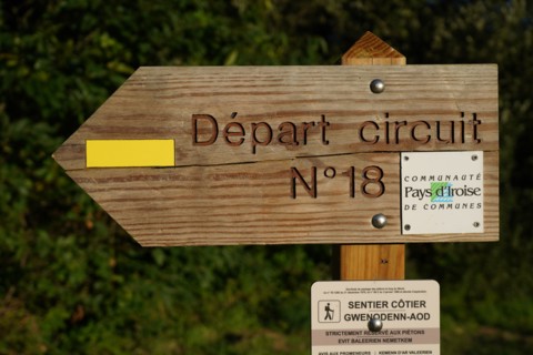 Pointe de Kermorvan, North tip of Finistère, GR34