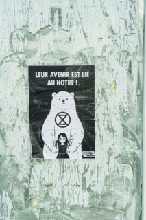 Paris, extinction rebellion poster