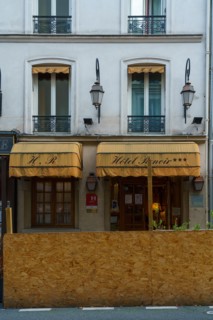 Paris, restaurant fermé pour cause de pandémie Covid-19