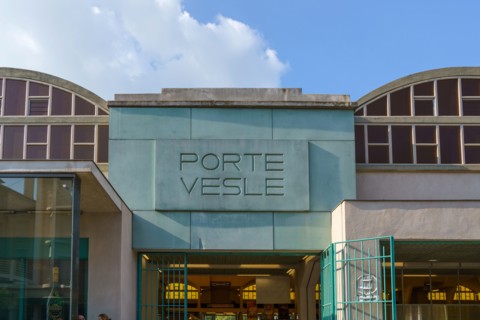 Halles du Boulingrin in Reims (covered market)
