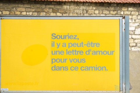 Reims, ancien camion de la Poste