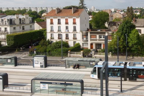 Tramway station in Choisy-le-Roi
