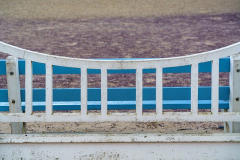 Trouville, barrière et banc public