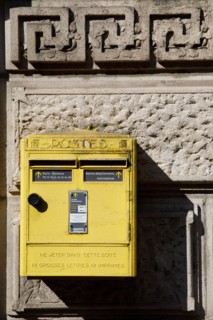 Letter box, Paris