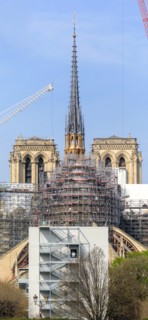 Paris, pose de la nouvelle flèche de Notre-Dame de Paris