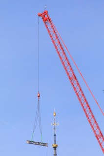 Paris, pose de la nouvelle flèche de Notre-Dame de Paris