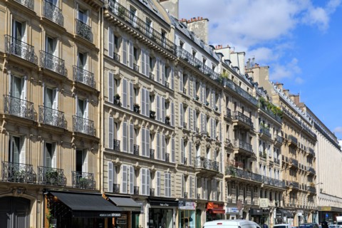 Paris, façade et balcons haussmanniens