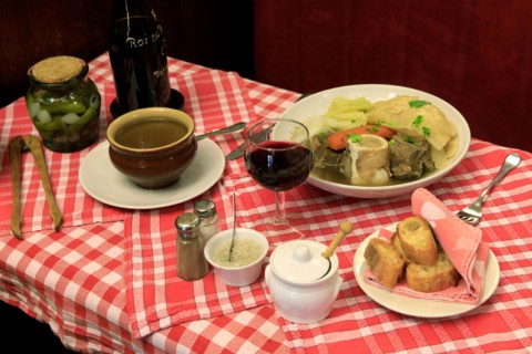 Le Roi Du Pot Au Feu, Paris