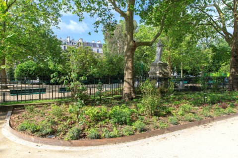 Public park in Paris