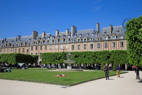 Place des Vosges, Paris
