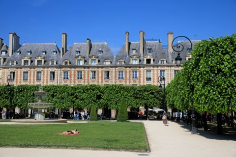 Place des Vosges, Paris