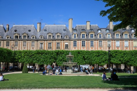 Place des Vosges, Paris