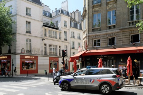 Vehicule de La Police Nationale, Paris