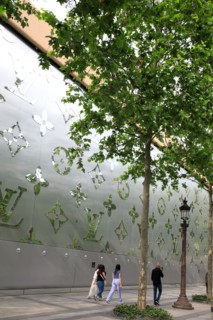 Louis Vuitton shop, Paris
