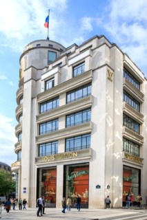 Louis Vuitton shop, Paris