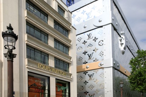 Louis Vuitton shop, Paris