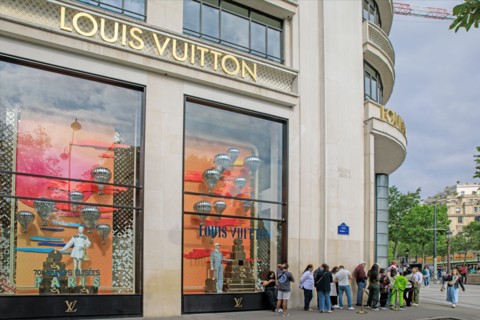 Louis Vuitton shop, Paris