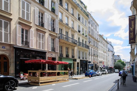 Paris, rue Henry Monnier