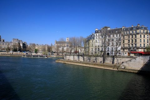 Paris, quai de Bourbon
