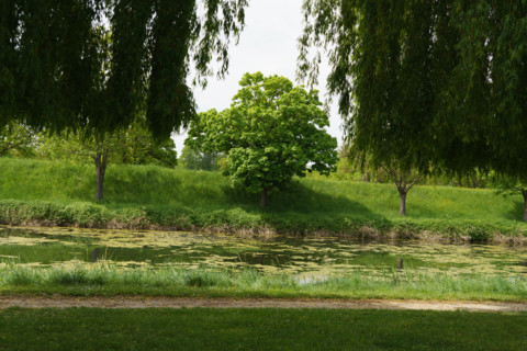 france, région centre, Loiret, Briare, pont canal de Birare, pont-canal portant le canal latéral à