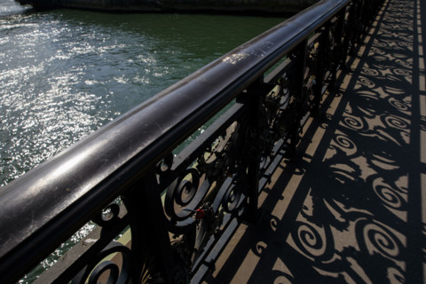 Paris, Pont Notre-Dame (bridge)