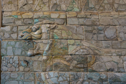 Paris, Musée du Louvre, Frise des lions (détail)