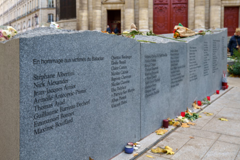 Place du 13 novembre 2015, Paris