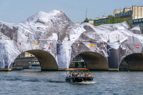 Oeuvre "La Caverne du Pont Neuf", par JR