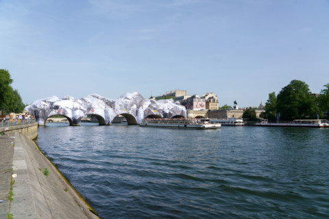 Oeuvre "La Caverne du Pont Neuf", par JR