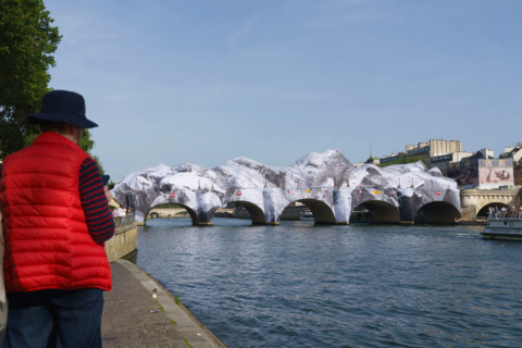 Oeuvre "La Caverne du Pont Neuf", par JR