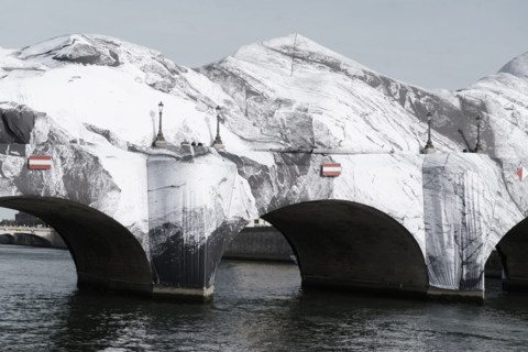 Oeuvre "La Caverne du Pont Neuf", par JR