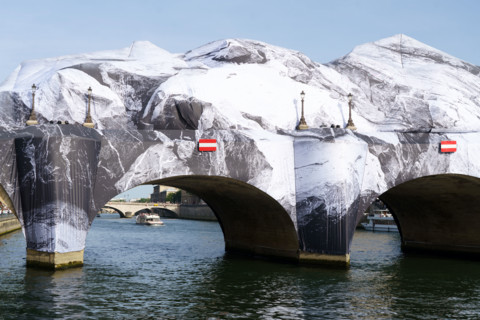 Oeuvre "La Caverne du Pont Neuf", par JR