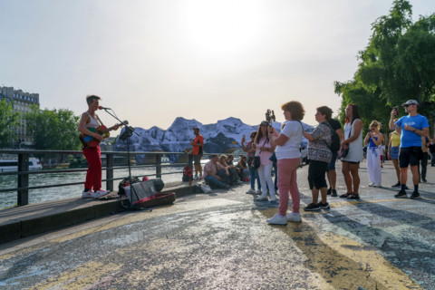 Oeuvre "La Caverne du Pont Neuf", par JR