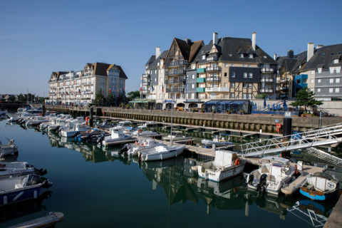 Dives-sur-Mer, France